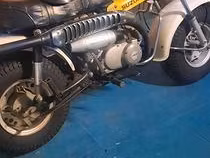 MOTO SUZUKI